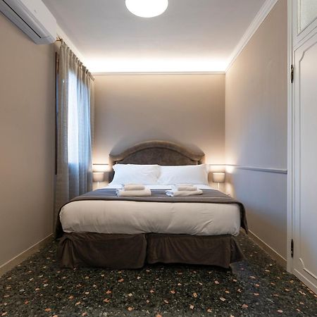 San Vio Palace Luxury Apartments Veneza Exterior foto