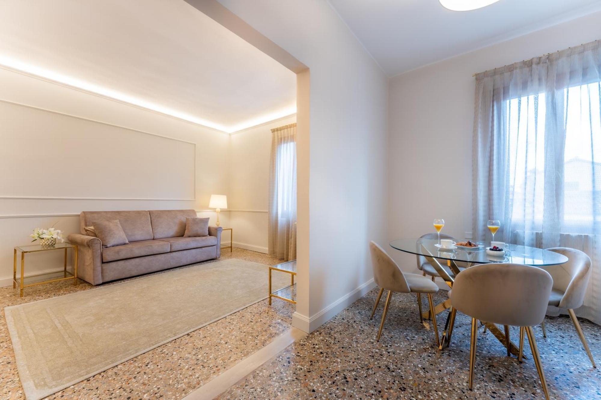 San Vio Palace Luxury Apartments Veneza Exterior foto