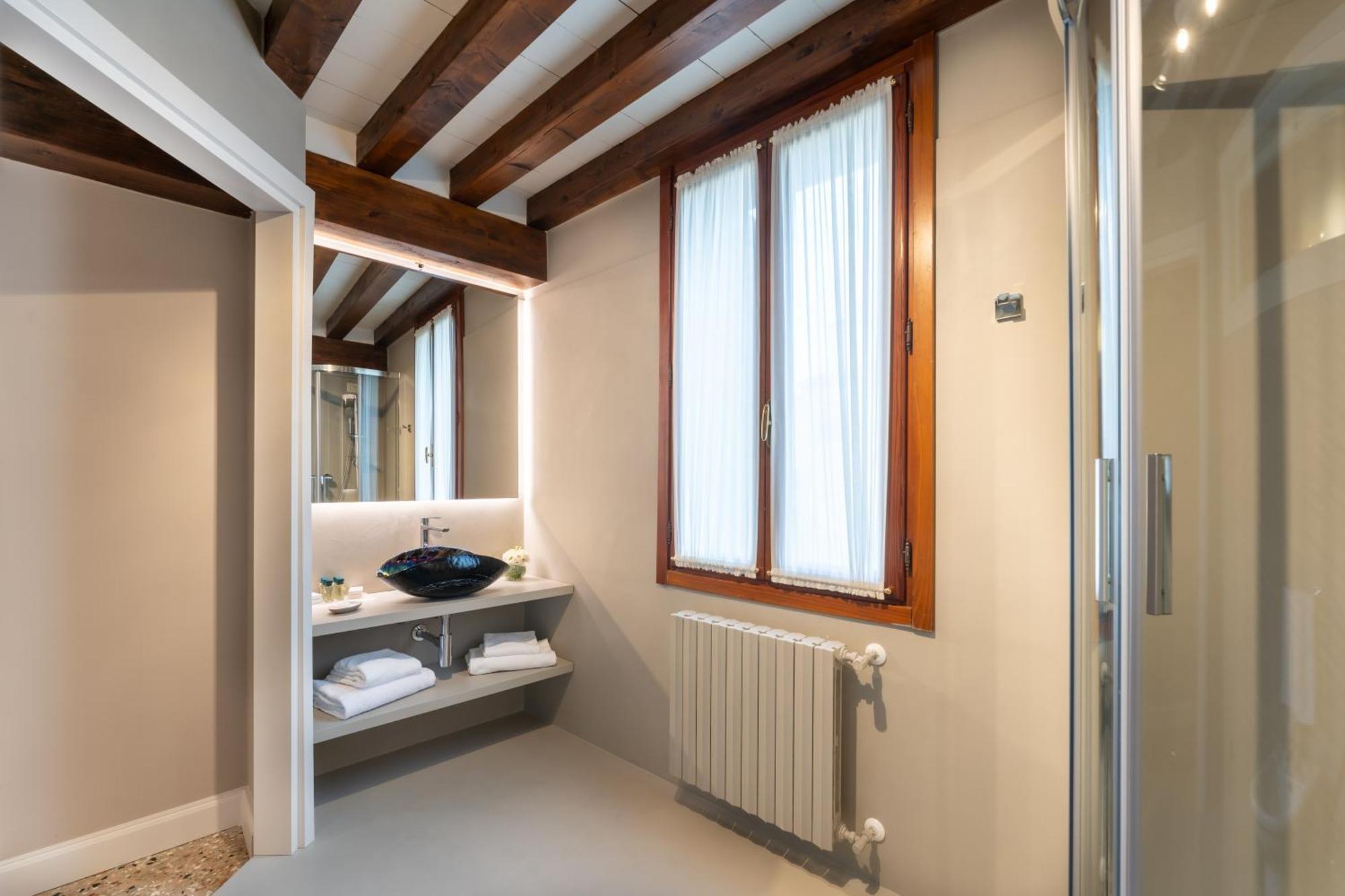 San Vio Palace Luxury Apartments Veneza Exterior foto