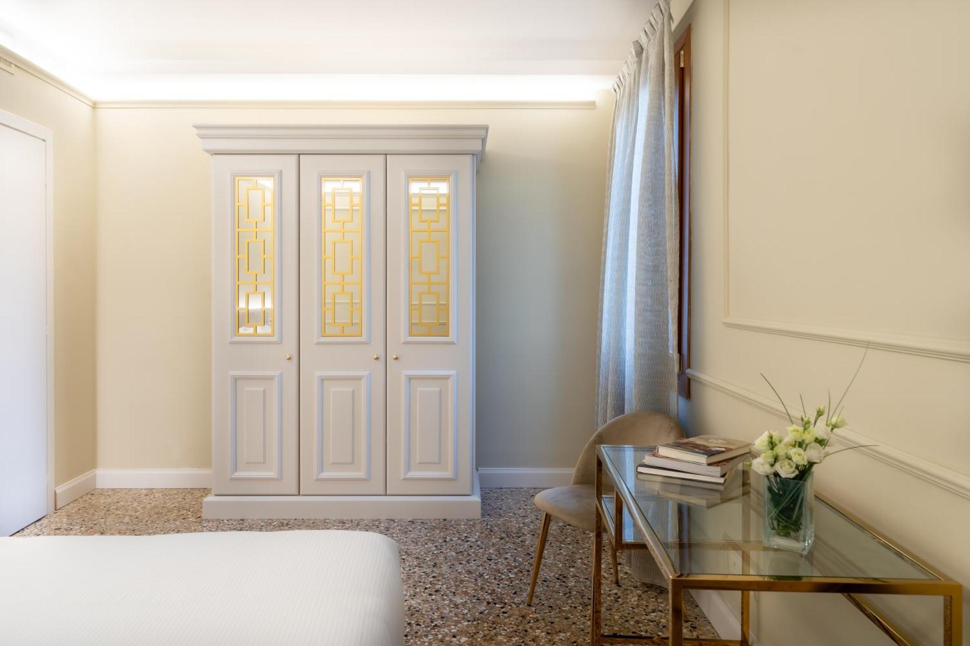 San Vio Palace Luxury Apartments Veneza Exterior foto